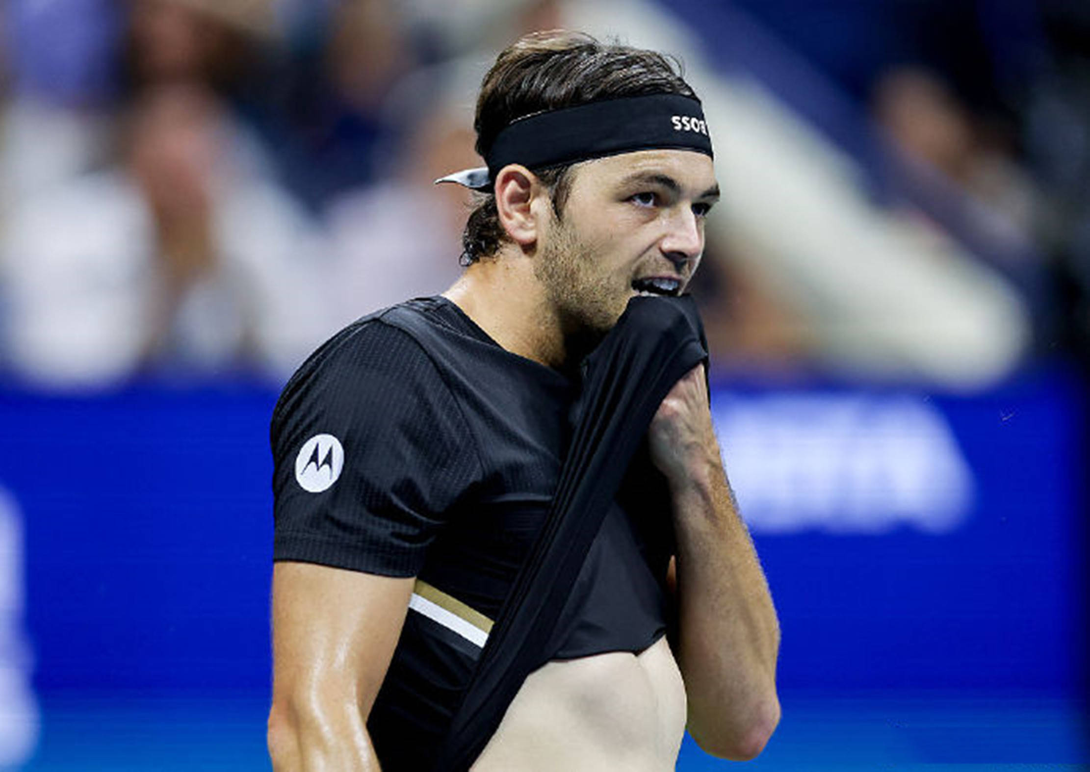 欧洲网球队鏖战意大利网球队，德约科维奇关键制胜的简单介绍