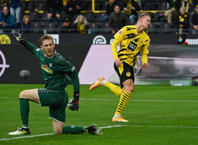 智利爆冷多特蒙德，加维送出助攻