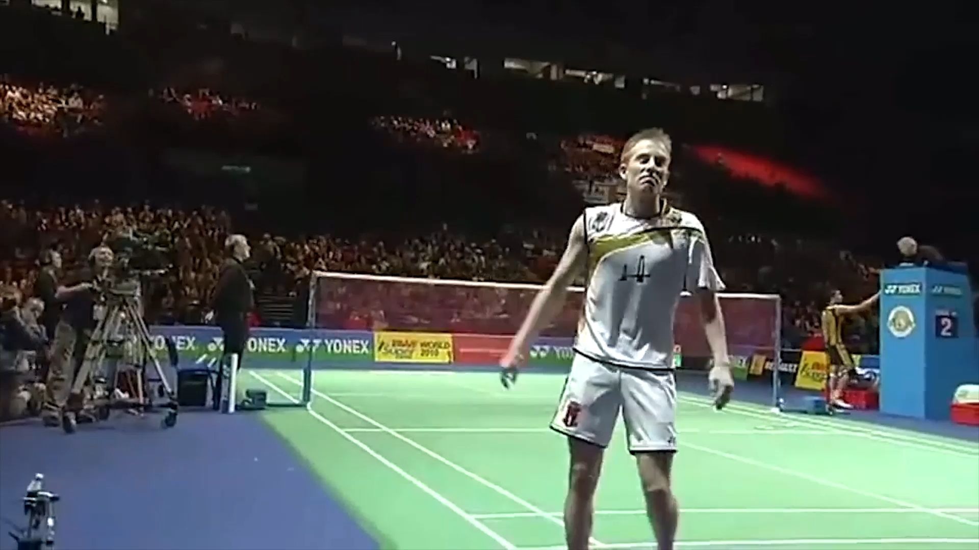 包含马来西亚羽毛球队爆冷泰国羽毛球队，陶菲克爆发神勇的词条