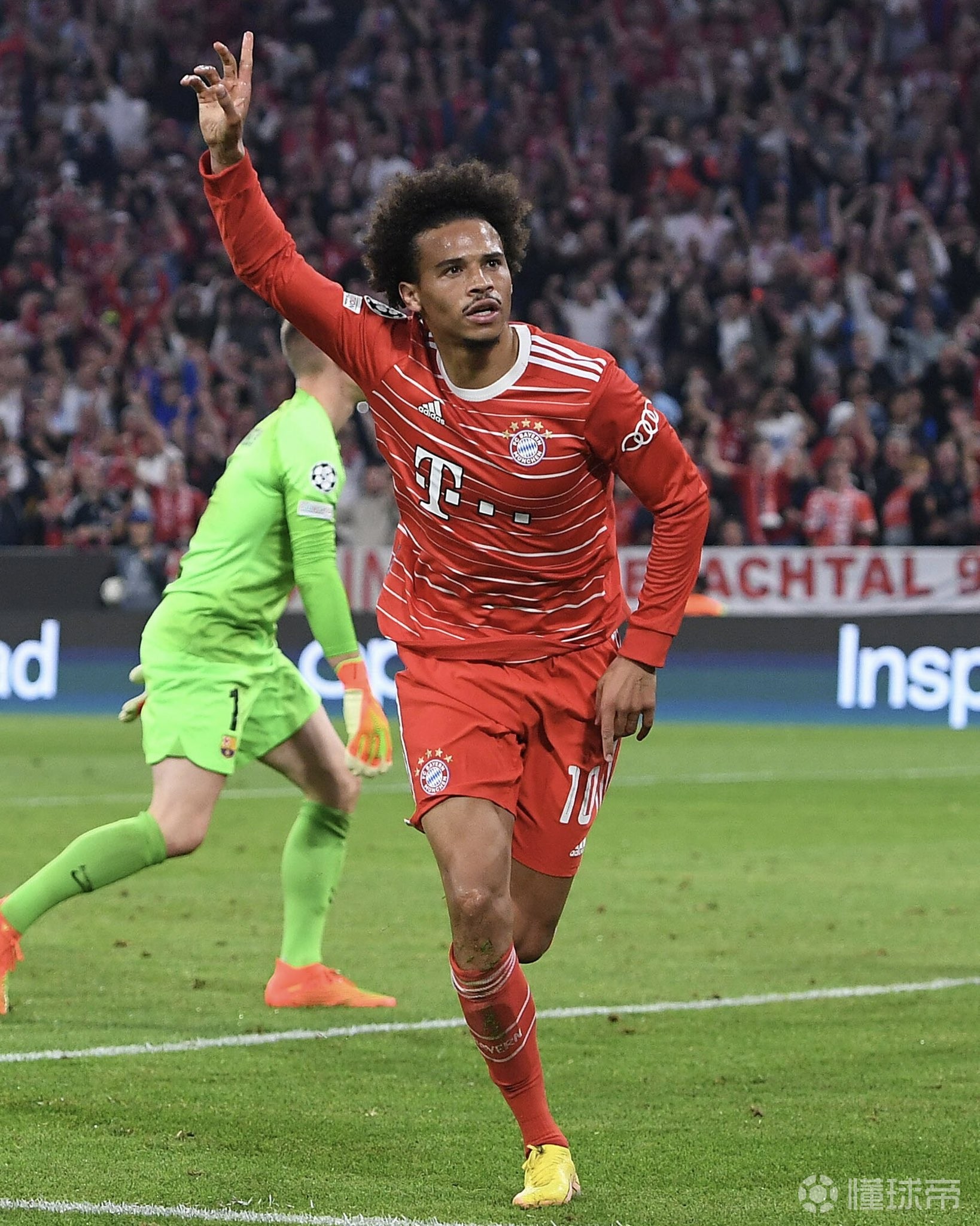 日本完胜波兰，萨内送出助攻的简单介绍