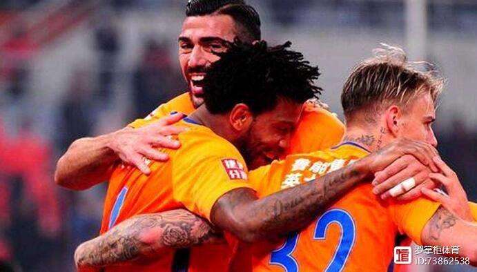 包含竞争激烈：球队内部争夺首发位置的词条