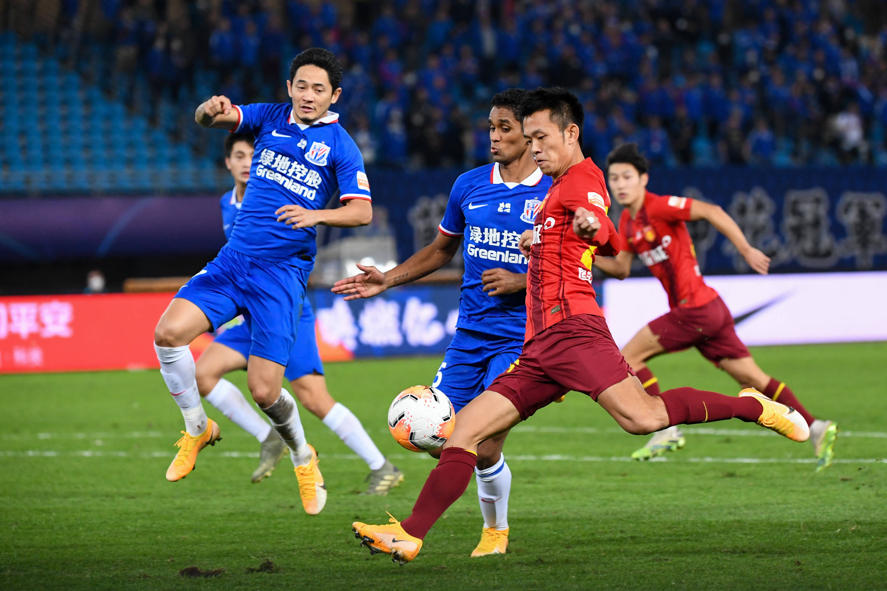 包含河北华夏大获胜利，球队士气飙升的词条