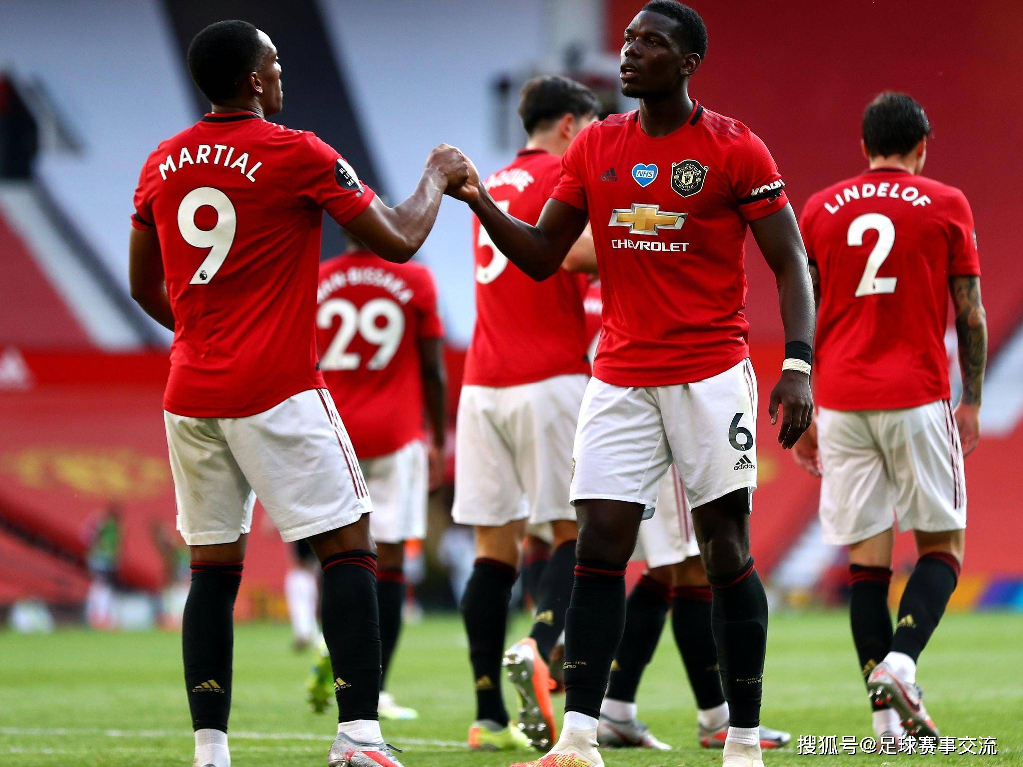 阿斯顿维拉主场战胜曼联，取得关键胜利的简单介绍