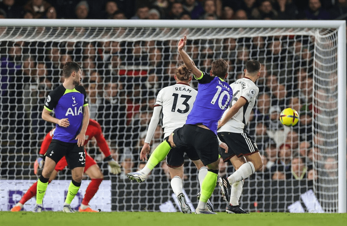 诺里奇主场逆袭富勒姆，终结不胜