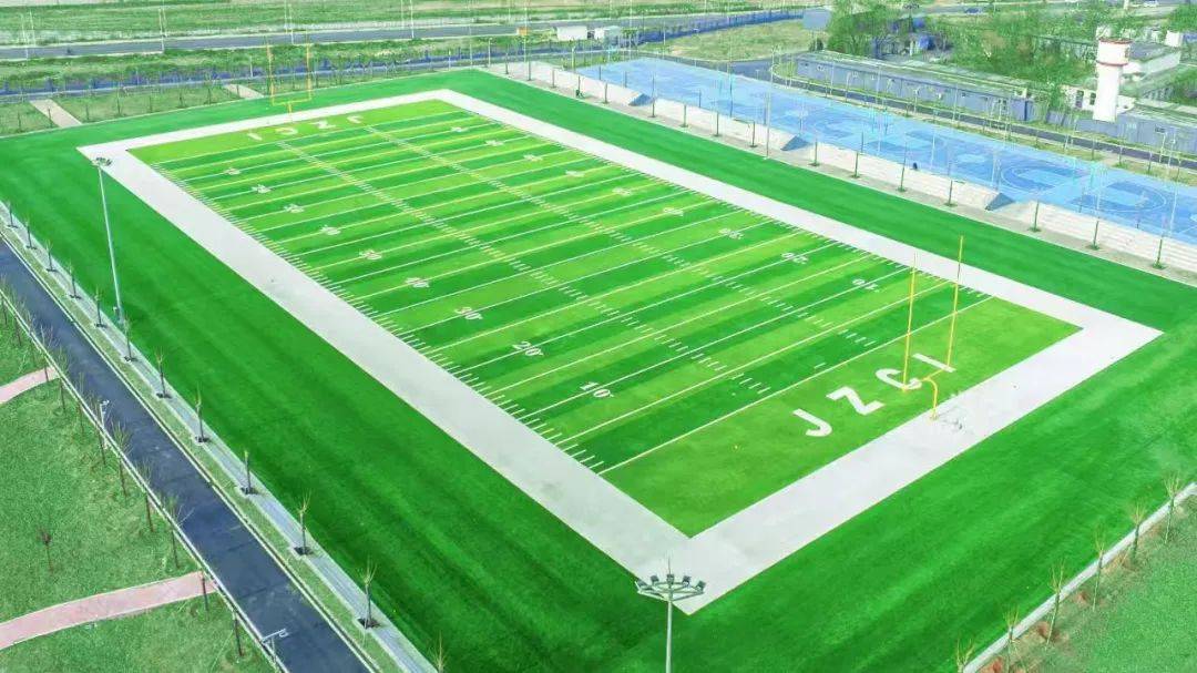 化险为夷，扣人心弦的胜利燃爆球场！的简单介绍