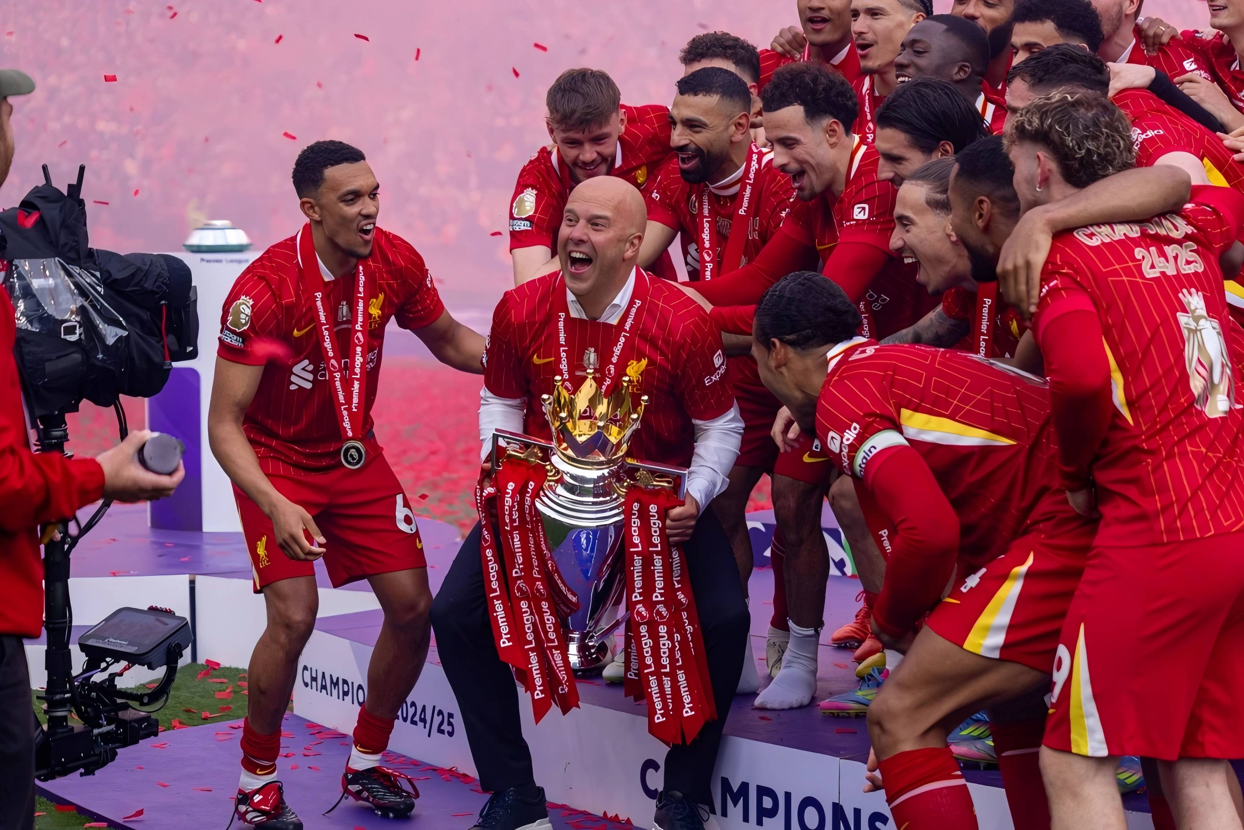 关于伯恩茅斯遭遇惨败，连续失利的信息