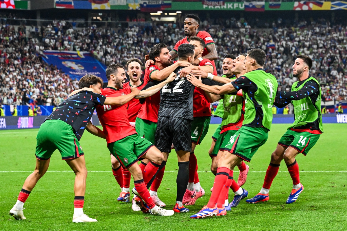 波兰队力克葡萄牙队，林高远点燃赛场的简单介绍