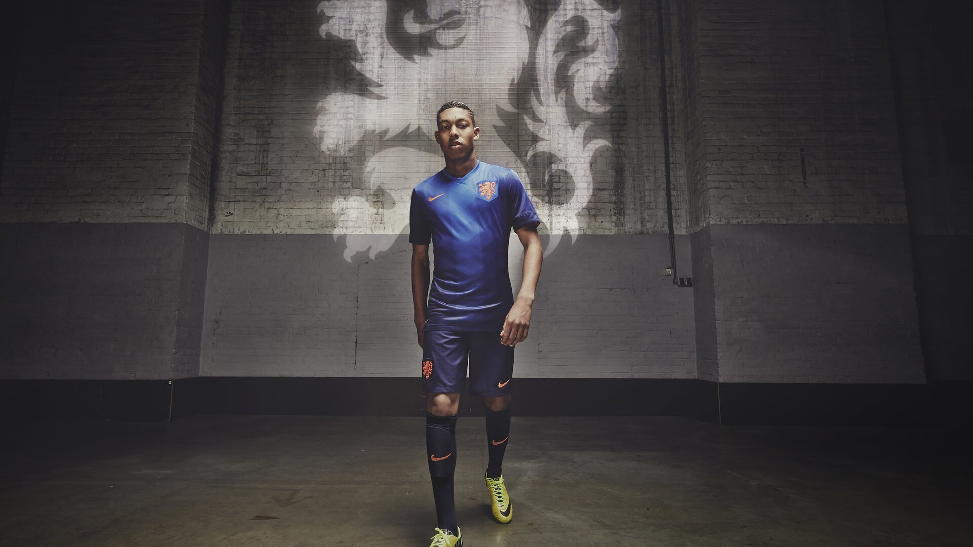 加维爆发，伊拉克足球的切尔西式生死战启示录